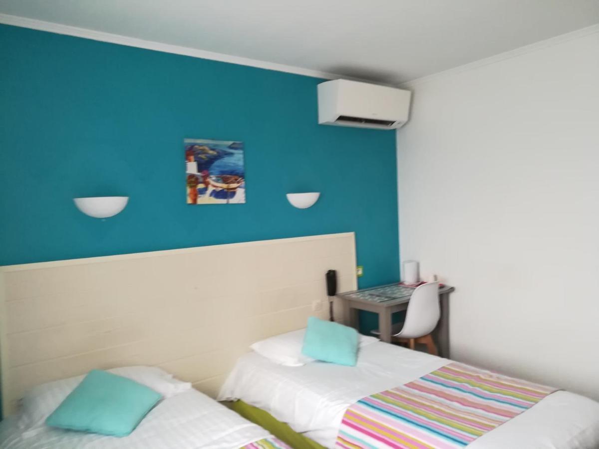 Contact Hotel Du Relais Thouars Εξωτερικό φωτογραφία