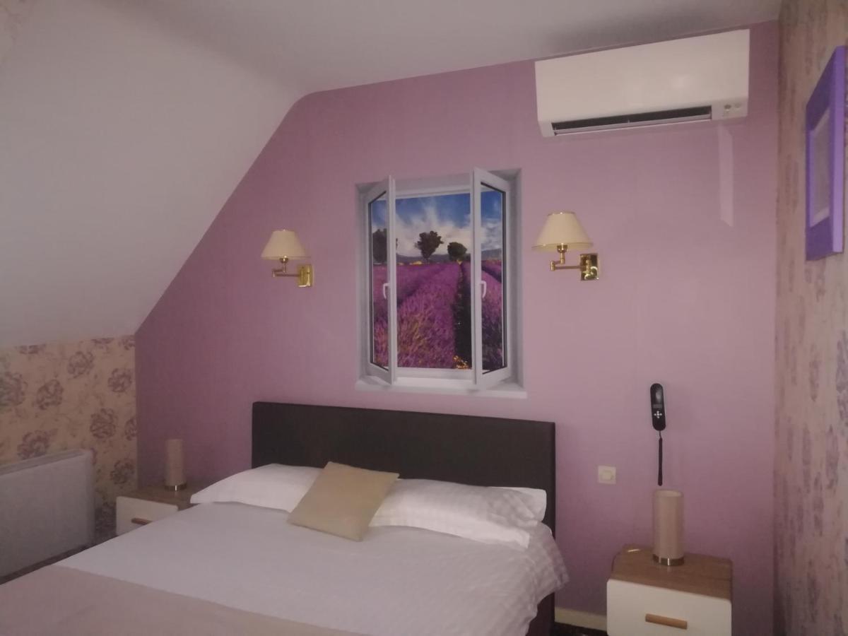 Contact Hotel Du Relais Thouars Εξωτερικό φωτογραφία