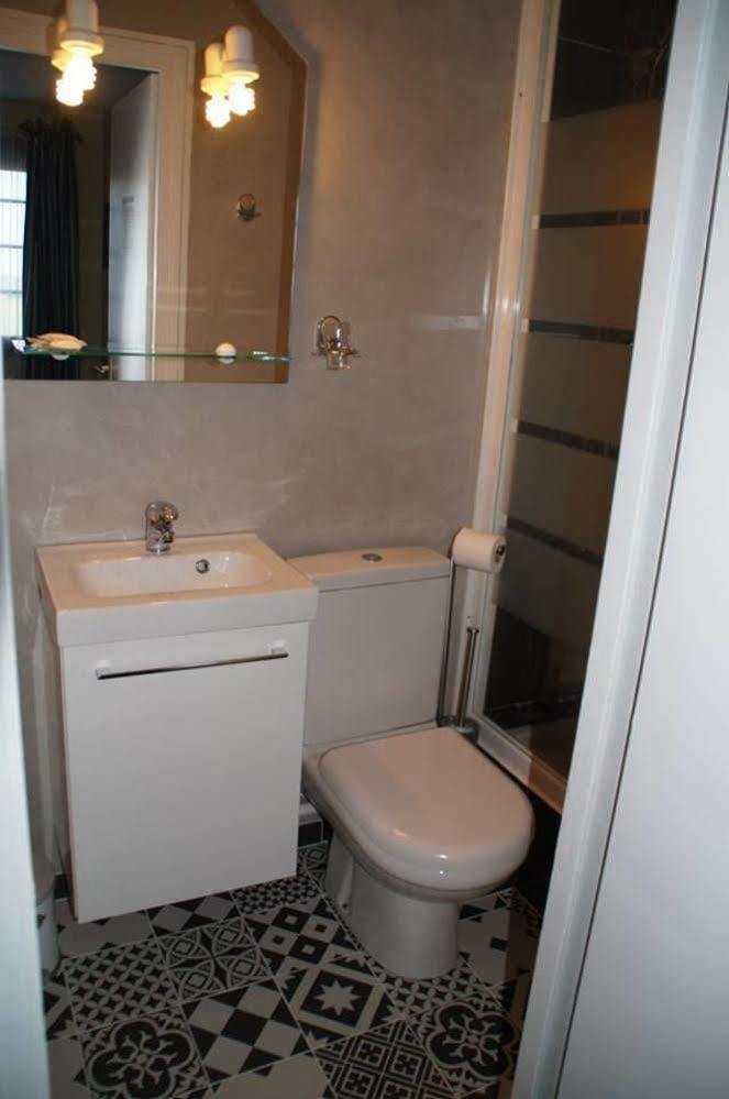 Contact Hotel Du Relais Thouars Εξωτερικό φωτογραφία