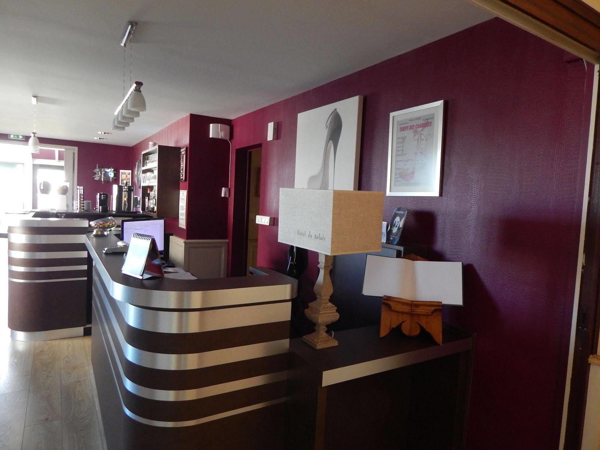 Contact Hotel Du Relais Thouars Εξωτερικό φωτογραφία